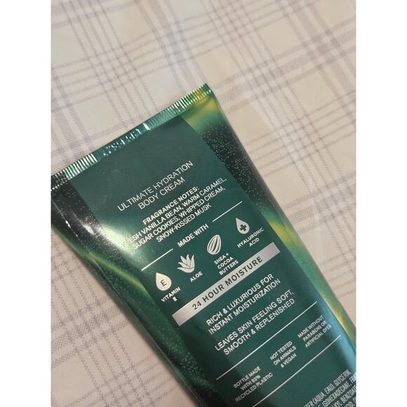 NEW Bath and Body Works Vanilla Bean Noel Shea Body Cream, Full Size 8oz 226g - Picture 3 of 3